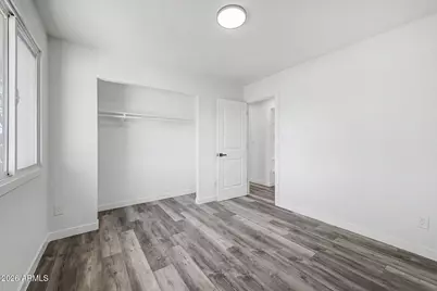 3030 N 64th Drive, Phoenix, AZ 85033 - Photo 15
