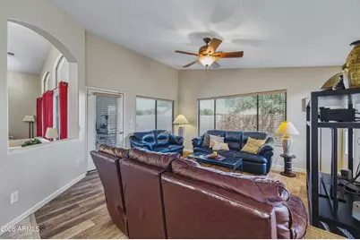 43500 W Hillman Drive, Maricopa, AZ 85138 - Photo 15