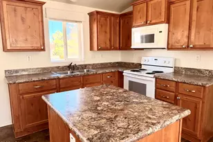2122 Meadow Ln, Overgaard, AZ 85933 - Photo 11