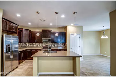 3114 E Franklin Avenue, Gilbert, AZ 85295 - Photo 5