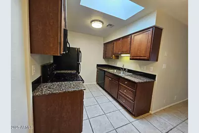 312 W Yukon Drive #7, Phoenix, AZ 85027 - Photo 7