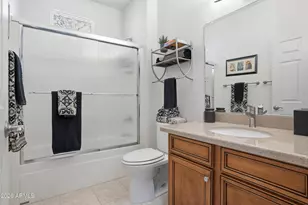 18132 N Villa Bella Dr, Surprise, AZ 85374 - Photo 23