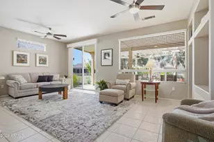 18132 N Villa Bella Dr, Surprise, AZ 85374 - Photo 11