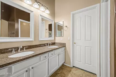 7410 W Villa Chula Avenue, Glendale, AZ 85310 - Photo 13
