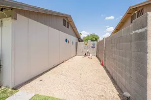 2520 E Libby St, Phoenix, AZ 85032 - Photo 47