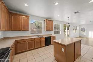 16812 W Marconi Ave, Surprise, AZ 85388 - Photo 25