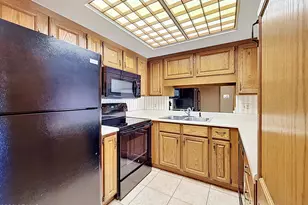 10330 W Thunderbird Blvd, Sun City, AZ 85351 - Photo 7