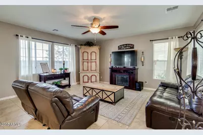 10413 E Natal Avenue, Mesa, AZ 85209 - Photo 5