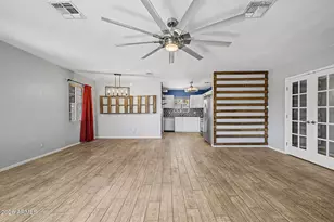 4238 N 10th Pl, Phoenix, AZ 85014 - Photo 9