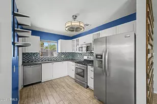4238 N 10th Pl, Phoenix, AZ 85014 - Photo 15