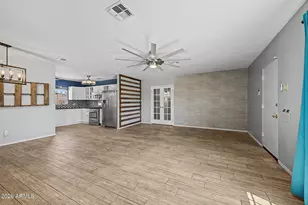 4238 N 10th Pl, Phoenix, AZ 85014 - Photo 11