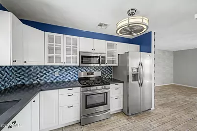 4238 N 10th Place, Phoenix, AZ 85014 - Photo 17