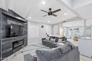 1621 E Villa Rita Dr, Phoenix, AZ 85022 - Photo 27