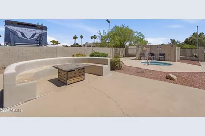 1621 E Villa Rita Drive, Phoenix, AZ 85022 - Photo 17