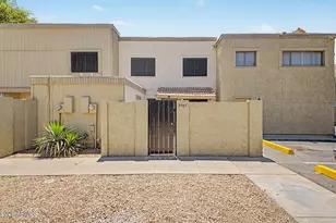 5947 N 48th Ave, Glendale, AZ 85301 - Photo 1