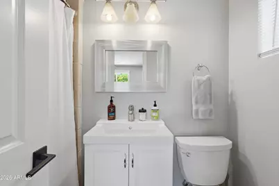 4219 N 34th Place, Phoenix, AZ 85018 - Photo 39