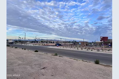 35564 N Ellsworth Avenue, San Tan Valley, AZ 85144 - Photo 1