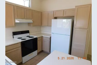 1633 E Lakeside Drive #122, Gilbert, AZ 85234 - Photo 9