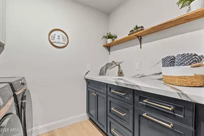 230 W Morten Avenue, Phoenix, AZ 85021 - Photo 73