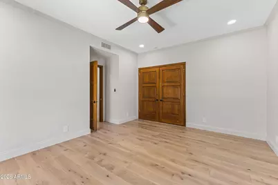 230 W Morten Avenue, Phoenix, AZ 85021 - Photo 69