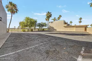 19646 N Star Ridge Dr, Sun City West, AZ 85375 - Photo 31