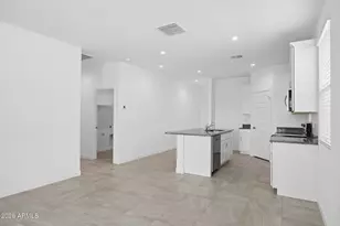 38190 W Giallo Ln, Maricopa, AZ 85138 - Photo 5