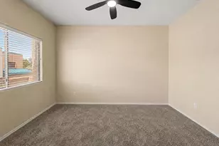 1015 S Val Vista Dr, Mesa, AZ 85204 - Photo 13