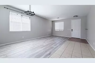 2499 W Lewis and Clark Trail, Phoenix, AZ 85086 - Photo 5