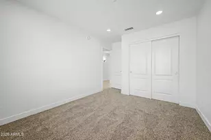 6802 W Crittenden Ln, Phoenix, AZ 85033 - Photo 33