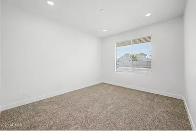 6802 W Crittenden Lane, Phoenix, AZ 85033 - Photo 31