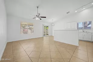 6802 W Crittenden Ln, Phoenix, AZ 85033 - Photo 27