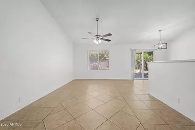 6802 W Crittenden Lane, Phoenix, AZ 85033 - Photo 19