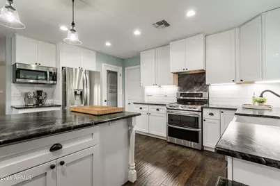3570 W Pershing Avenue, Phoenix, AZ 85029 - Photo 9