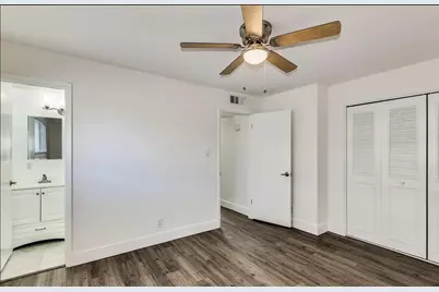8444 E Coronado Road #Apt 2, Scottsdale, AZ 85257 - Photo 7
