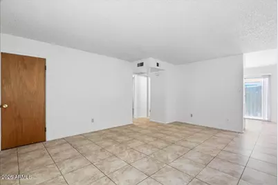 1321 E Carol Avenue #Apt 3, Phoenix, AZ 85020 - Photo 7