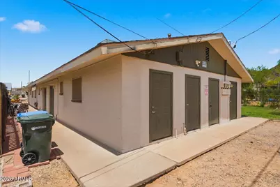 1321 E Carol Avenue #Apt 3, Phoenix, AZ 85020 - Photo 21