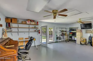 3110 W Tierra Buena Ln, Phoenix, AZ 85053 - Photo 27