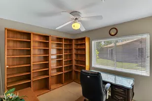 3110 W Tierra Buena Ln, Phoenix, AZ 85053 - Photo 15