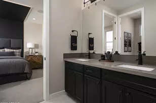 17722 W Wildwood St, Surprise, AZ 85388 - Photo 3