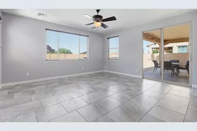 10319 W Rosewood Lane, Peoria, AZ 85383 - Photo 9