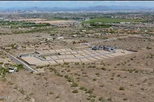 2122 W Desert View Dr, Phoenix, AZ 85041 - Photo 5