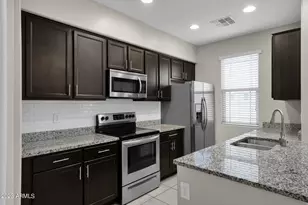 240 W Juniper Ave, Gilbert, AZ 85233 - Photo 7