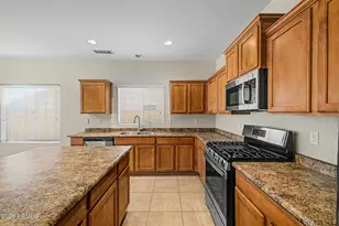 29721 W Amelia Ave, Buckeye, AZ 85396 - Photo 13