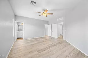 2821 W Santa Cruz Ave, San Tan Valley, AZ 85144 - Photo 23
