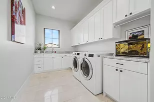 6823 E Valley Vista Ln, Paradise Valley, AZ 85253 - Photo 23