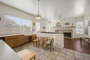 4010 E Hamblin Dr, Phoenix, AZ 85050 - Photo 9