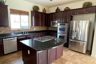 9778 E Jagged Peak Rd, Scottsdale, AZ 85262 - Photo 19