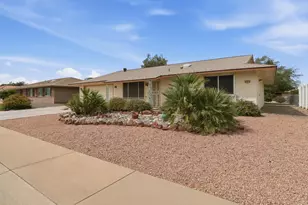 9850 W Emberwood Dr, Sun City, AZ 85351 - Photo 7