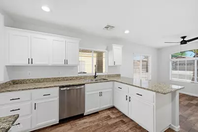 868 E Laredo Street, Chandler, AZ 85225 - Photo 3
