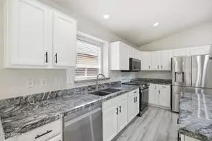 273 E Chicory Pl, San Tan Valley, AZ 85143 - Photo 17
